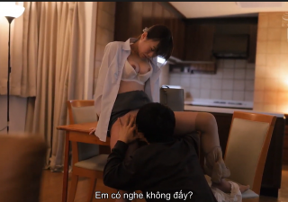 Chị kế là bồn chứa tinh giúp cậu em xả đạn mỗi ngày